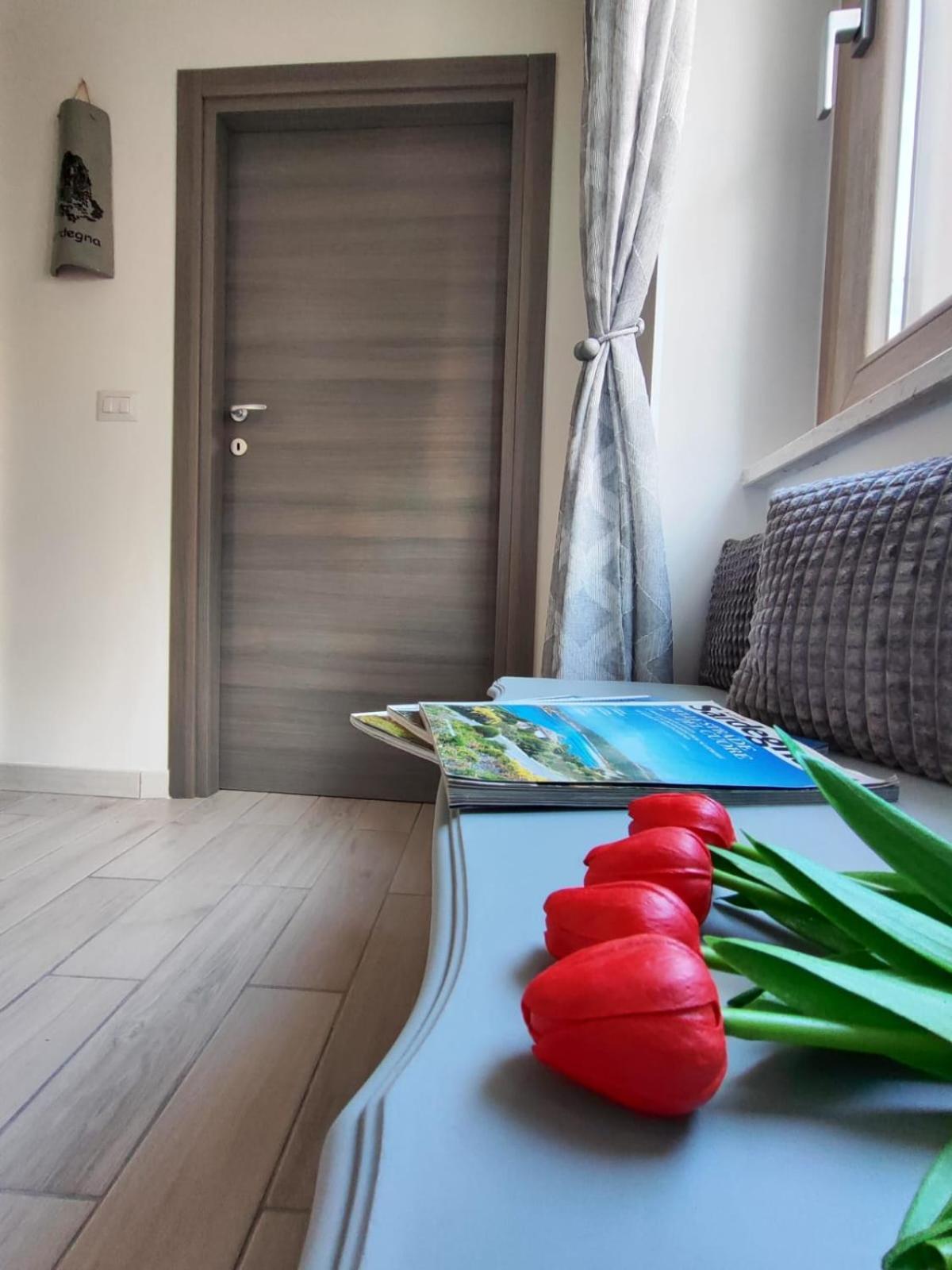 Casa Vacanze Con Giardino I Girasoli - Cin It 09006 - 9 C 2000 R4042- Sorso Εξωτερικό φωτογραφία