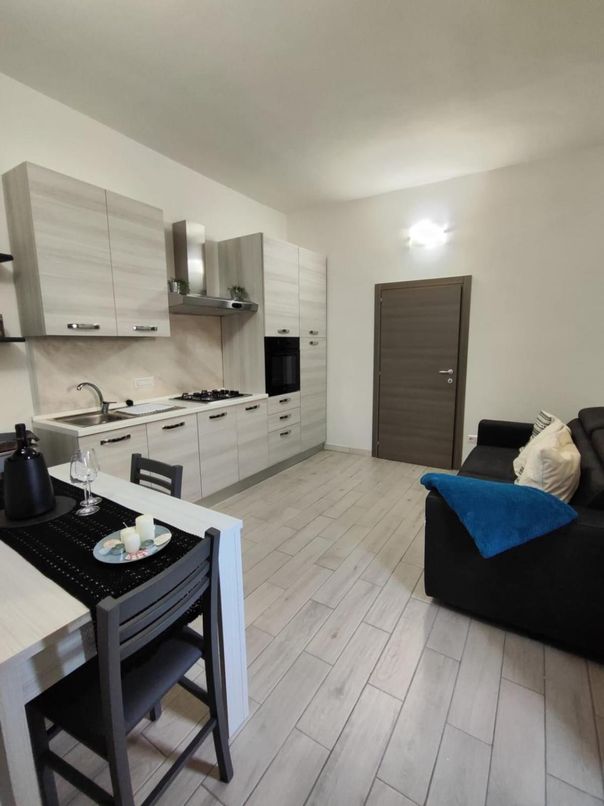 Casa Vacanze Con Giardino I Girasoli - Cin It 09006 - 9 C 2000 R4042- Sorso Εξωτερικό φωτογραφία