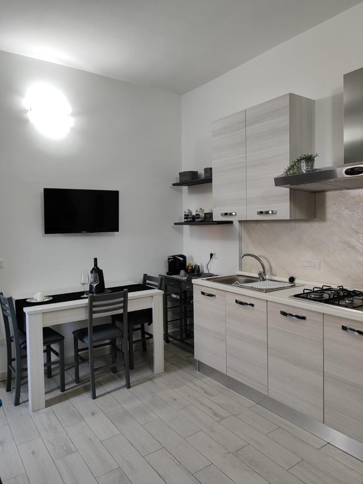 Casa Vacanze Con Giardino I Girasoli - Cin It 09006 - 9 C 2000 R4042- Sorso Εξωτερικό φωτογραφία