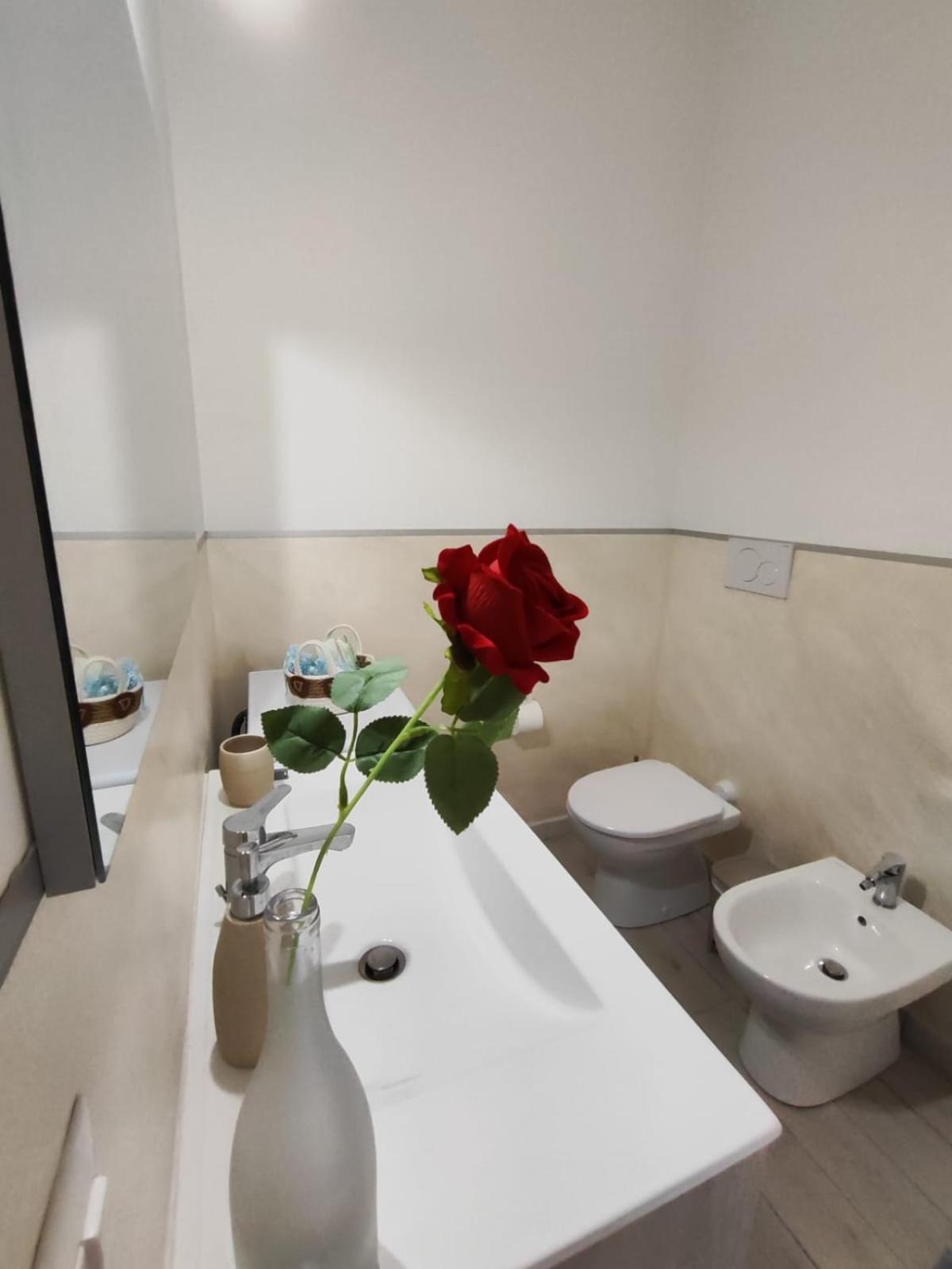 Casa Vacanze Con Giardino I Girasoli - Cin It 09006 - 9 C 2000 R4042- Sorso Εξωτερικό φωτογραφία
