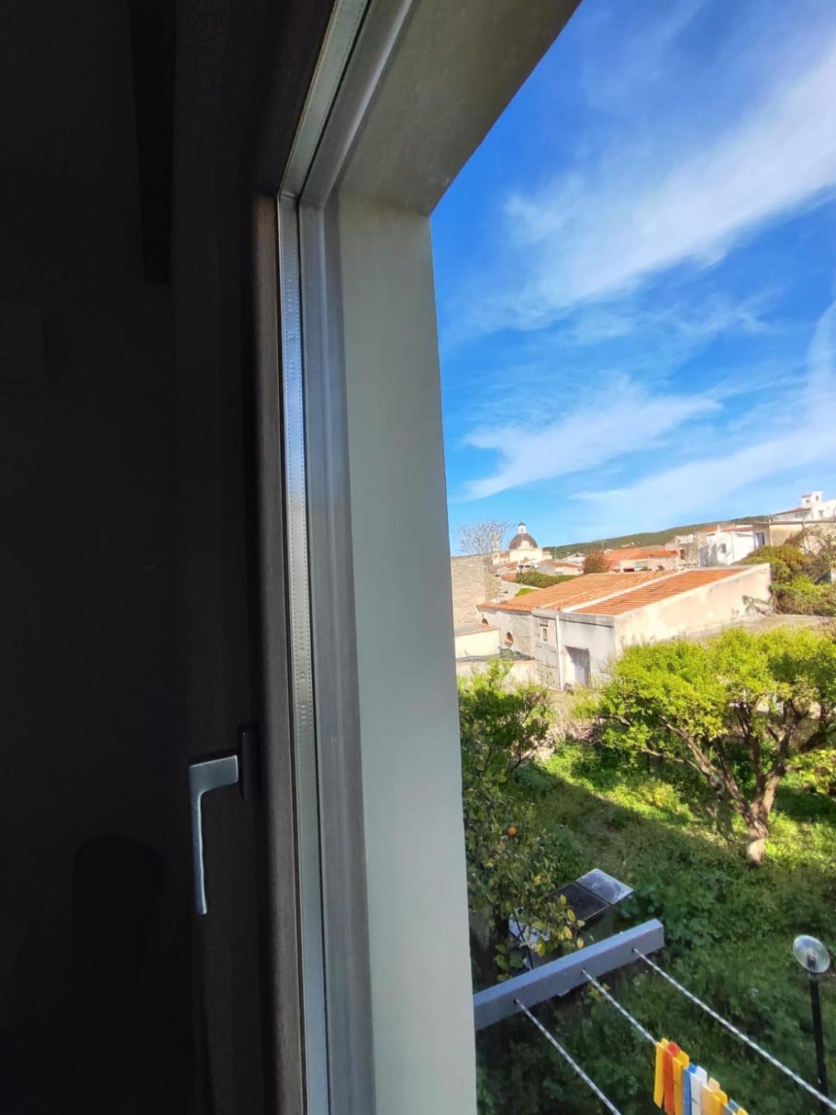 Casa Vacanze Con Giardino I Girasoli - Cin It 09006 - 9 C 2000 R4042- Sorso Εξωτερικό φωτογραφία